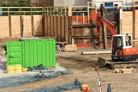 Stadthöfe Teil I: Aushub – Bild 4