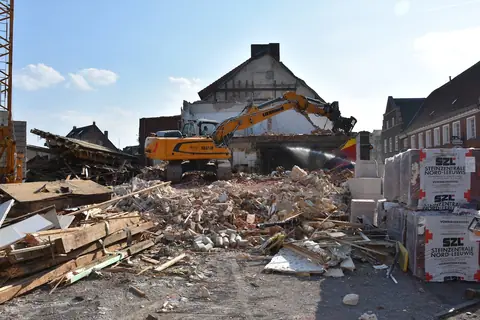Stadthöfe Teil III: Abrissarbeiten – Bild 7