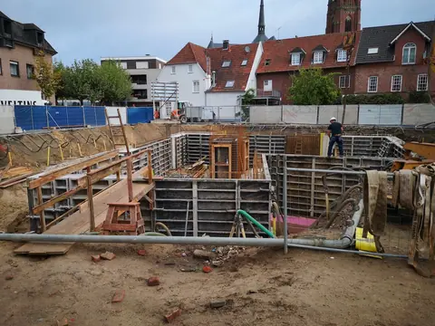 Stadthöfe Teil III: Kellerbau – Bild 1